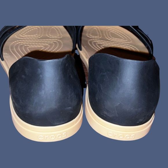 NWOB Crocs womens Tulum Open Flat Black Size 8 - Picture 6 of 8